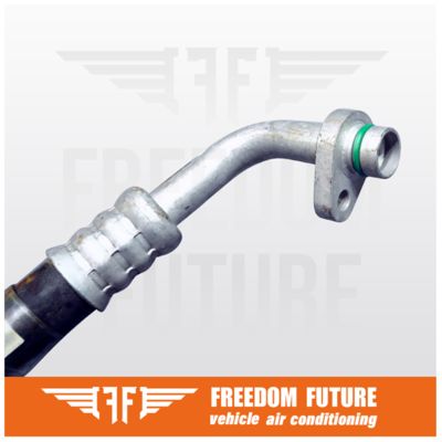 Renault Clio III 8200521903 1.2L 1.5L Car Ac  Suction  AC  Hose  Discharge Line 05-12