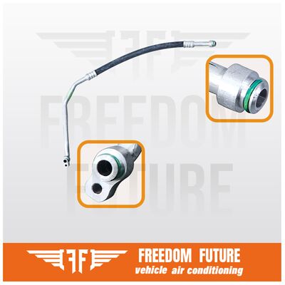 80311-T7W-A01 Tubo di scarico A/C rinforzato a più strati per 2016-2018 Honda HR-V da 1,8 litri